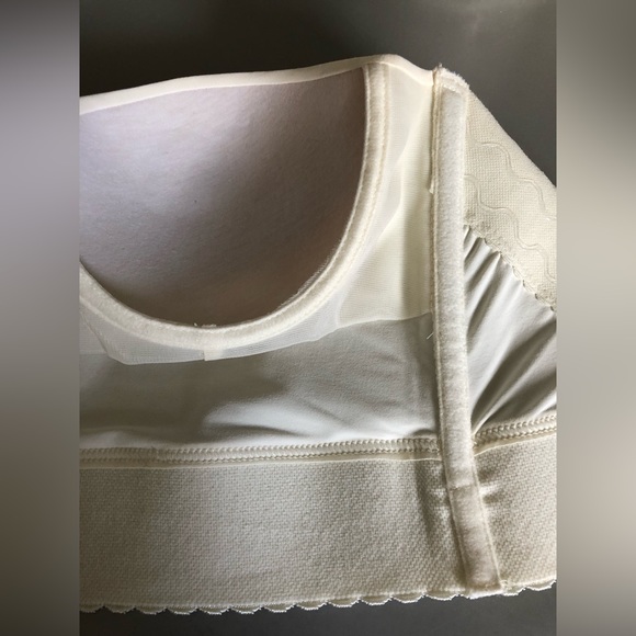 Malizia by la Perla.  Strapless bra.  Brand new with packaging. - Picture 12 of 12